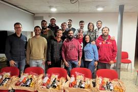 L'Ajuntament de Manacor rep els Cossiers i agraeix la tasca de Sebastià Galmés com a coordinador durant vuit anys