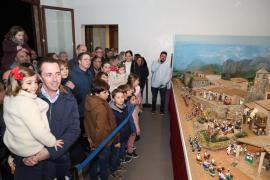 El Consell inaugura el gran betlem de la Misericòrdia que es podrà visitar fins al 5 de gener