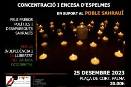 Encesa d'espelmes a Palma en solidaritat amb el poble sahrauí