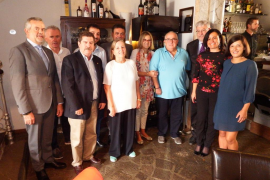 També es va fer un petit homenatge a dos secretaris municipals recentment jubilats: Xisco Rullan, de Fornalutx, i Dolors Sureda, d'Esporles.