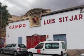 La Comissió de Centre Històric acorda preservar la porta de l'antic estadi Lluís Sitjar amb l'escut republicà del Mallorca