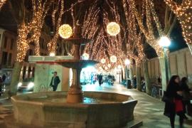 El Pi demana que es tornin a posar els llums de Nadal als barris de Palma abans de Sant Sebastià