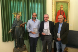 «Ramon Llull en deu passes,  petita guia per conèixer un savi» el nou llibre sobre Ramon Llull