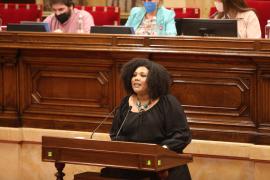 CUP: «S'ha de tornar a situar el català com a única llengua vehicular per protegir els centres dels atacs jurídics»