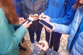 Els centres educatius de la Vall estan ja preparats per al curs vinent en tant que tots tenen una normativa que regula l’ús de dispositius mòbils.