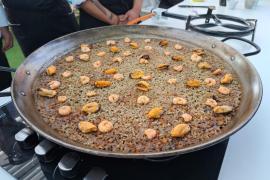 'Unes Illes d'arrossos', un llibre que recull receptes fetes amb arròs bombeta