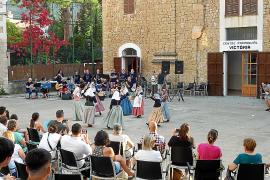 SOLLER - BALL DE BOT - LâEscola de Ball dâAires Sollerics tancÃ el curs al VictÃ²ria