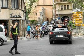 SOLLER. CIRCULACION. MÃ©s demana la limitaciÃ³ del trÃ nsit cap al centre. Imatge dâarxiu dâalguns moments de saturaciÃ³ del