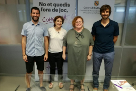 El Govern segueix convocant places sense requerir el català