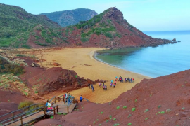 Desenes d’escolars participen en els tallers d’educació ambiental de Menorca.