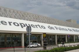 Aena informa que el pas pel control de seguretat de l'aeroport de Palma ja és «fluid»