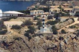 Imatge del Far de la Mola.