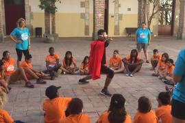 La Fundació Pere Tarrés atorga unes 500 beques i ajudes a menors vulnerables de les Balears per a activitats educatives