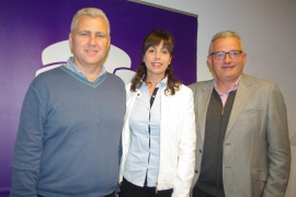 El diputat del PI Josep Melià, a l'esquerra de la imatge.