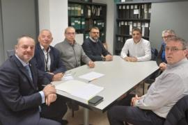 La Cooperativa Taxis Palma i l'Emissora Ràdio Taxi presenten una bateria de propostes de millora del servei al regidor de Mobilitat