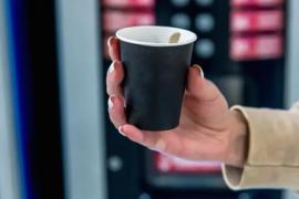 Una treballadora d'una companyia aèria, ingressada a l'UCI després de prendre un cafè d'una màquina de l'aeroport de Palma