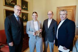 L’AMIC IB es reuneix amb Prohens per a explicar la tasca de l’entitat i marcar objectius de futur