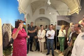 Imatge de la inauguració de l'espai de Menorca Talaiòtica al Museu de Menorca.