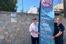 Els regidors Antònia Frau i Biel Barceló, al Port.