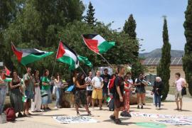 Mallorca per Palestina mostra el seu suport a l'Acampada per Palestina de la UIB