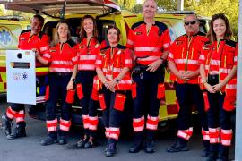 El SAMU 061 canvia la seva imatge i estrena uniformes nous