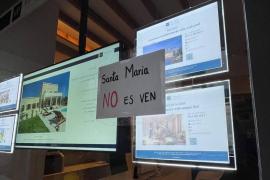 'Santa Maria no es ven': el missatge es multiplica