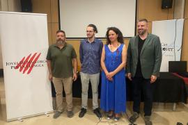 [VÍDEO] Diverses formacions polítiques es comprometen a garantir la presència del català als esdeveniments municipals