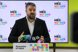 MÉS: «Prohens parla de límits i sostenibilitat mentre aprova mesures de massificació turística i especulació»