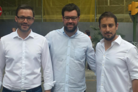 Hila, Noguera i Comas han acordat un calendari conjunt per formar govern. 