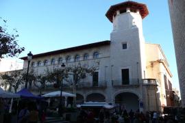 Alaró aprova una moció urgent, promoguda pel PP, per a condemnar l'acte violent de Le Senne al Parlament