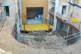 SOLLER - El pis superior del Defensora queda lliure de runes i deixa veure la forma de ferradura.

SâÃÃ´han instalÂ¬?lat unes