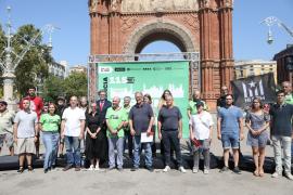 L'ANC i Òmnium fan una crida a convertir la Diada de l'onze de setembre en una «gran manifestació de país»