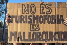 Música contra el model de turisme a Mallorca: un recull de cançons que han alçat la veu