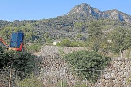 Porcel força el Consell per mantenir els aparcaments en rústic tot l’any