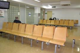 Reclamen que s'ampliï el personal i l'horari d'atenció mèdica a Cala d'Or