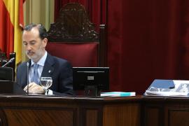 El secretari general del PCE declara com a denunciant en la investigació contra l'ultradretà Le Senne