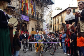Imatge de la sortida de la marxa en contra de la violència masclista.