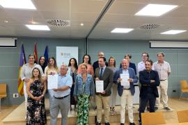 Acord històric entre sindicats i empreses de les Balears per al calendari comercial de 2025