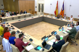 Denuncien manca de pluralitat a IB3 i acusen la direcció d’afavorir el Govern de Prohens