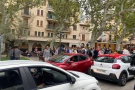 La plaça d’Espanya i el centre també es produeixen retencions diàriament.