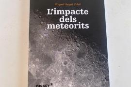 Pere Joan Martorell fa la ressenya de 'L’impacte dels meteorits' de Miquel Àngel Vidal