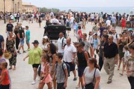 Un informe explora la visió que tenen els residents de les Balears sobre el futur del turisme