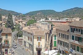 SOLLER. VIVIENDA. SÃ³ller pateix manca dâestoc de pisos de lloguer. Les immobiliÃ ries de la Vall no poden oferir als clients