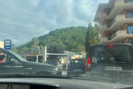 Nova jornada de retencions ahir al Port cap a Sóller.