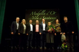 Antònia Vicens, Medalla d'Or de la Vila de Santanyí: «La llengua és l'ànima d'un poble»