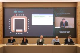 Acusen IB3 de censurar camisetes amb els lemes 'Palestina lliure' o 'La llengua no es toca'