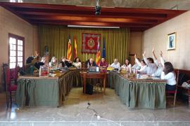 L'oposició ha votat en contra de la pujada de fems.