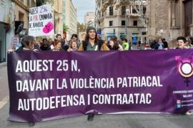 Palma acull dues manifestacions pel Dia Internacional per a l'Eliminació de la Violència contra les Dones