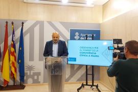 Palma multarà habitar en autocaravanes, les visites guiades de més de 20 turistes i els patinets sense assegurança