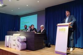 Apesteguia: «Prohens ha abocat el país al caos per voler fiar-ho tot a l’extrema dreta»